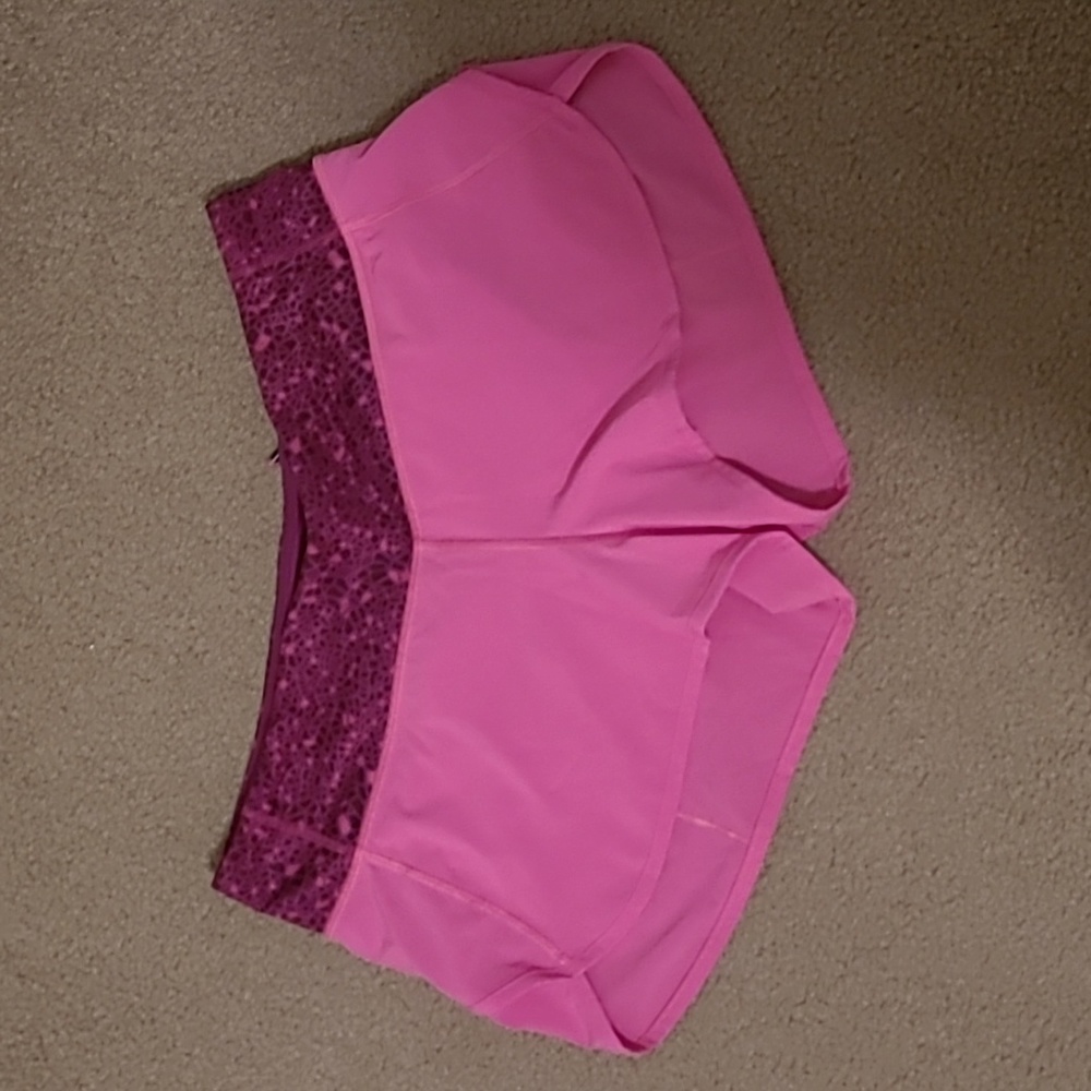 Lululemon Speed Up Shorts, Size 8, color- pink